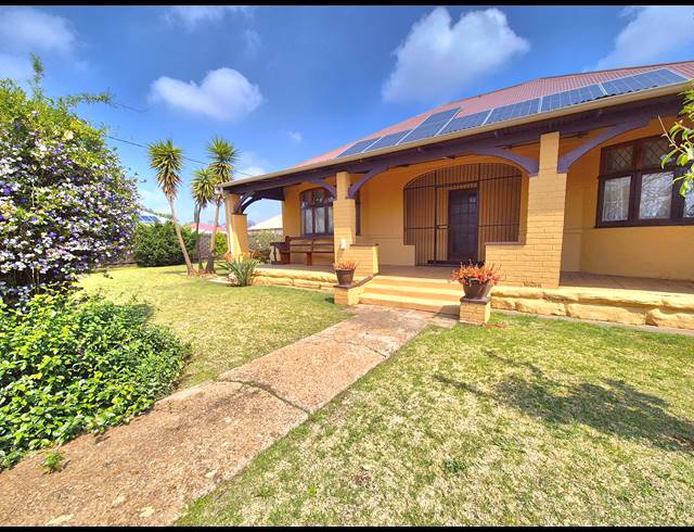 7 BEDROOM HOUSE FOR SALE IN BRAKPAN CENTRAL